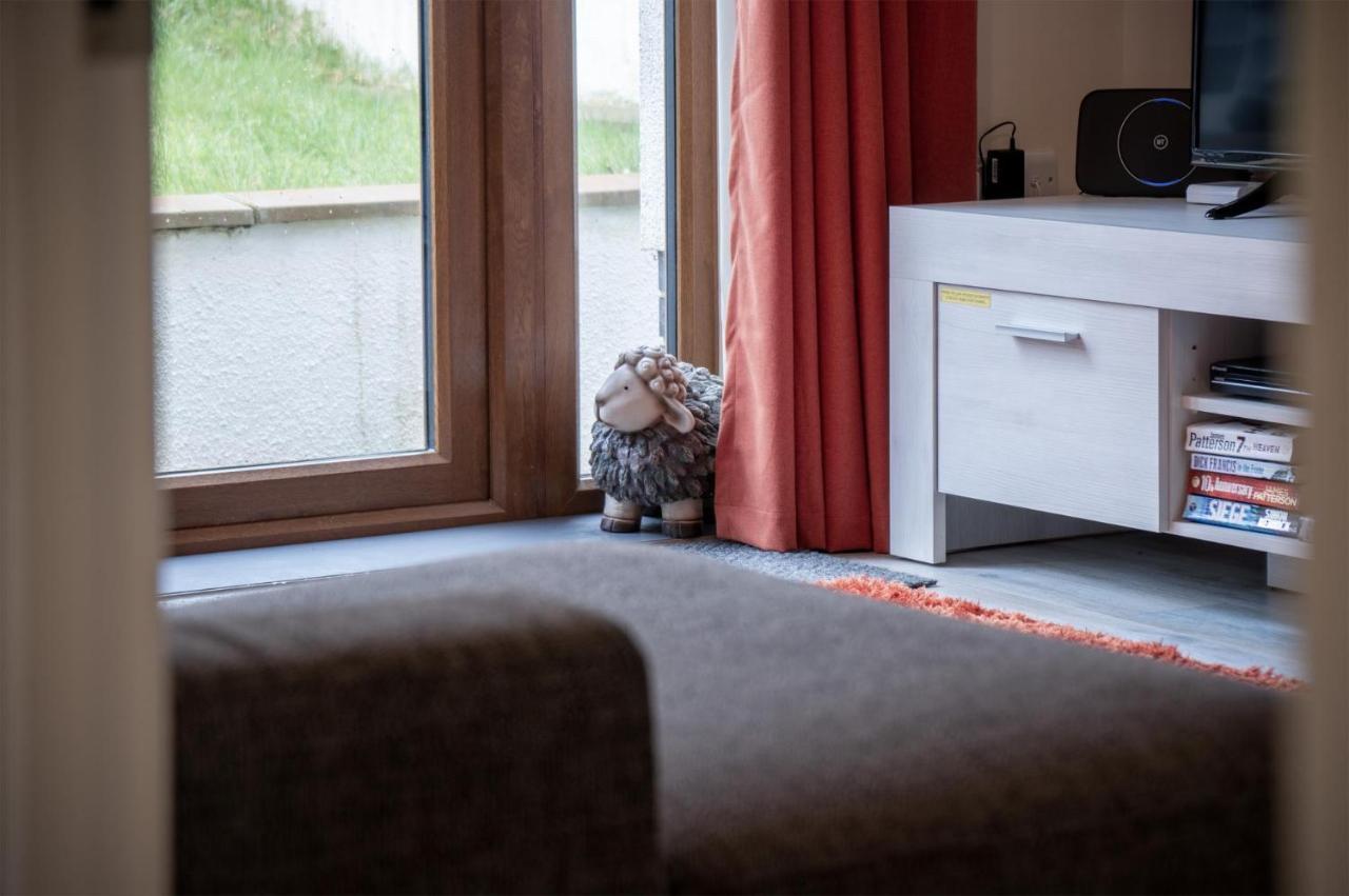 Kilgetty Heights - 2 Bedroom Cottage - Kilgetty Begelly Екстериор снимка