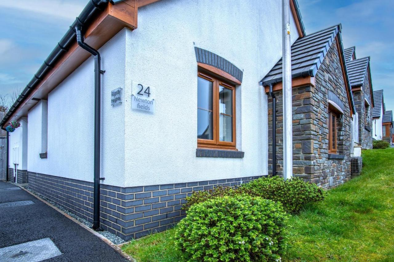 Kilgetty Heights - 2 Bedroom Cottage - Kilgetty Begelly Екстериор снимка